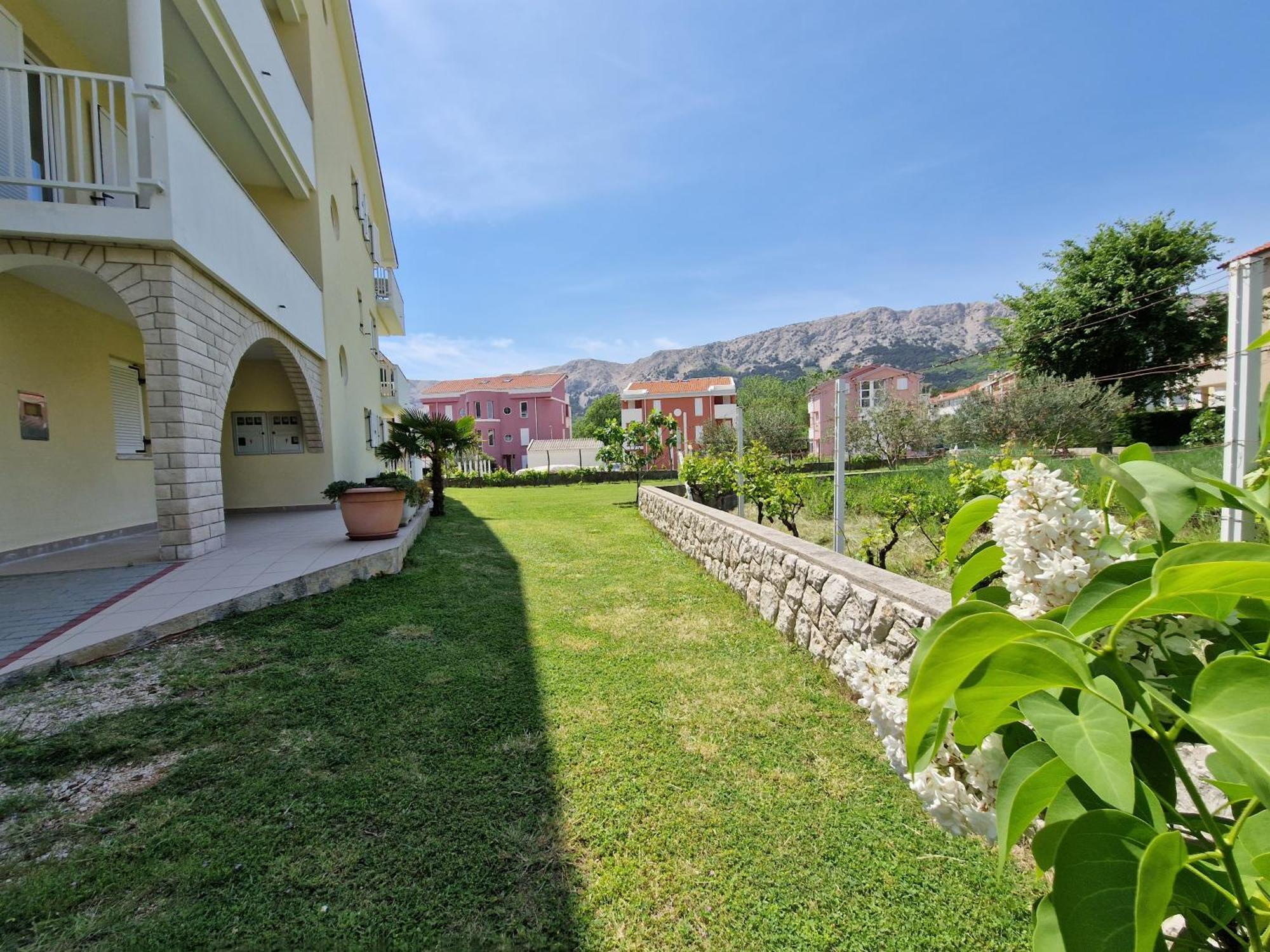 Apartments Josipa Baška Exterior foto